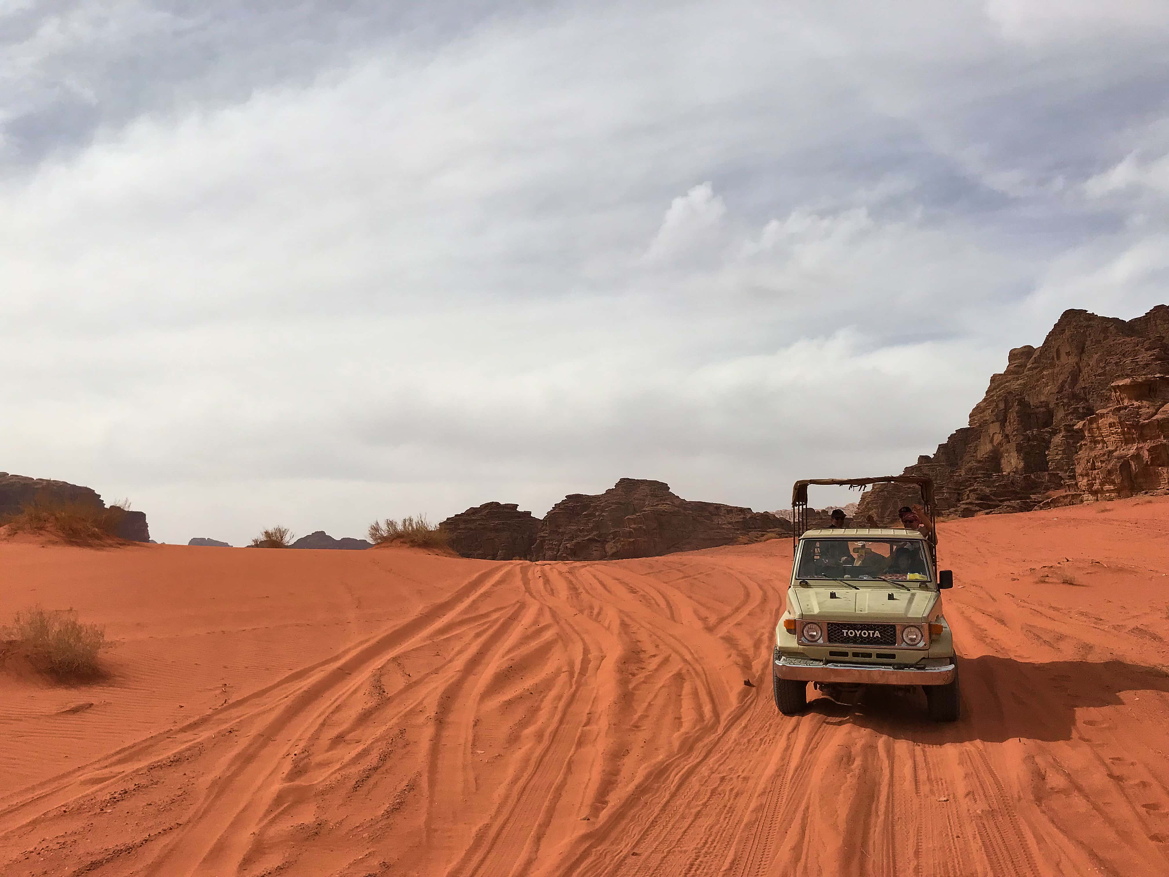 wadi rum jeep tour 4 hours